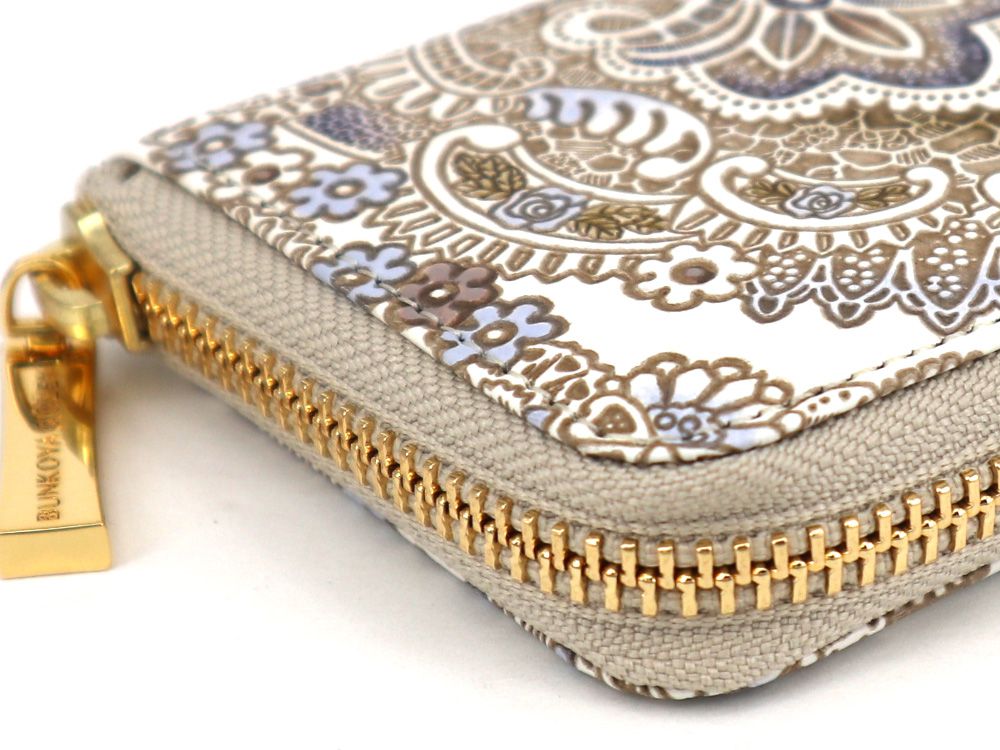 Antique lace (Blue) Zippered Coin Purse