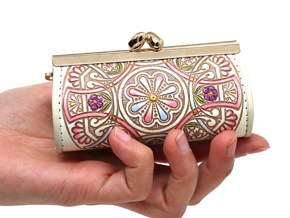 Petale Lipstick Case