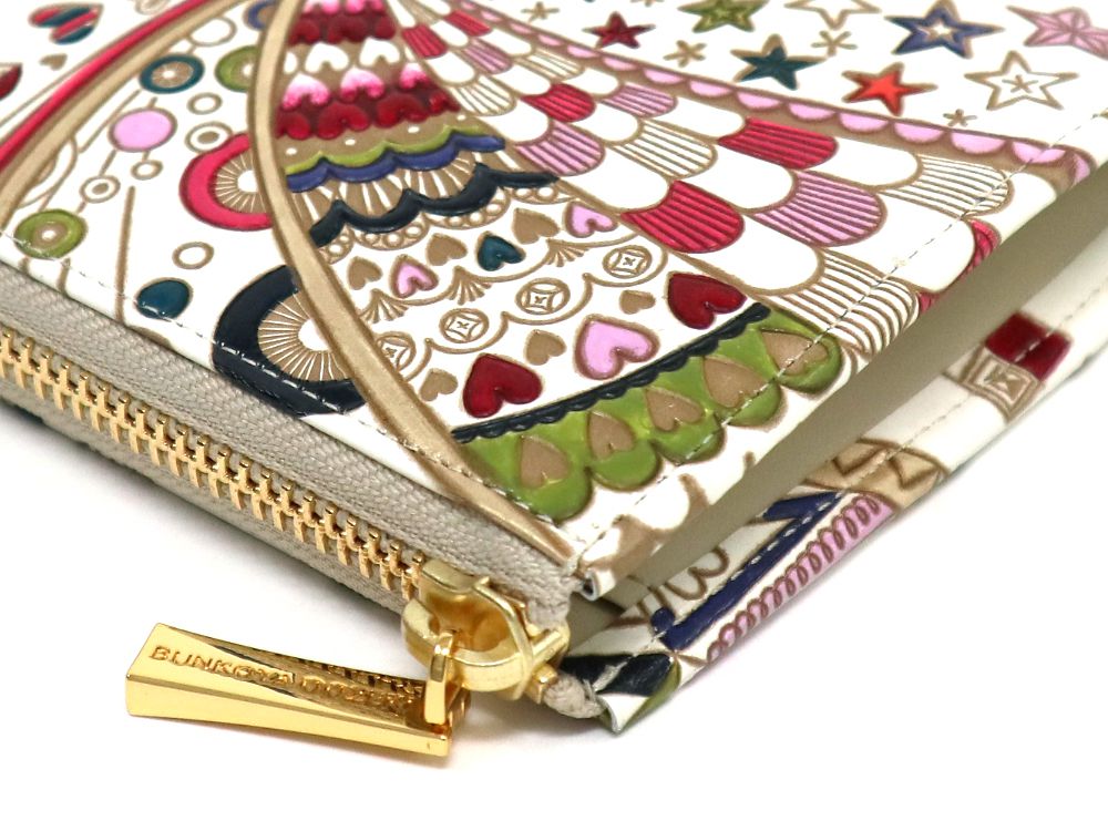 Glossy Hearts L-shaped Long Wallet