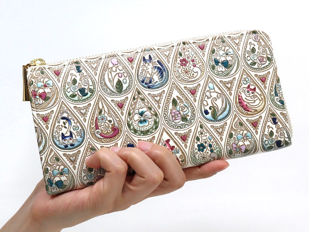Flowers and Cats (Indigo) L-shaped Long Wallet