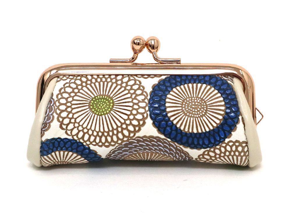 Umbrella Chrysanthemums (Shimmering Blue) Seal (Accessory) Case