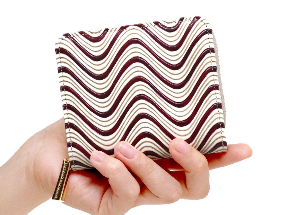 YOKONAMI Waves (Wine) Zip Around Bi-Fold Wallet