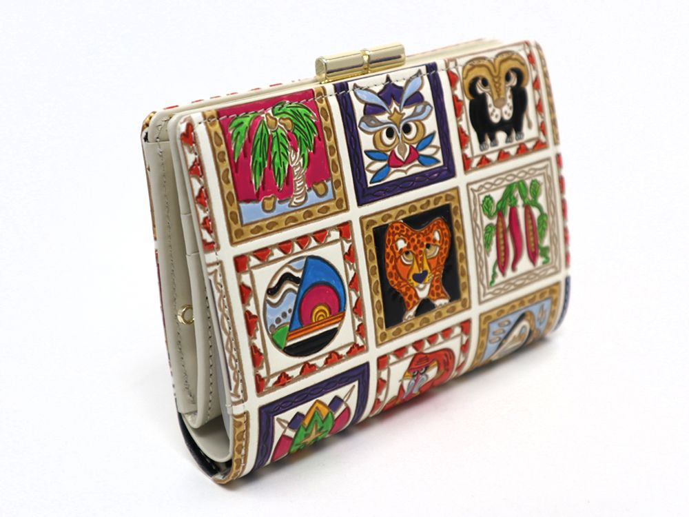 Africa GAMASATSU Square Billfold with Clasp