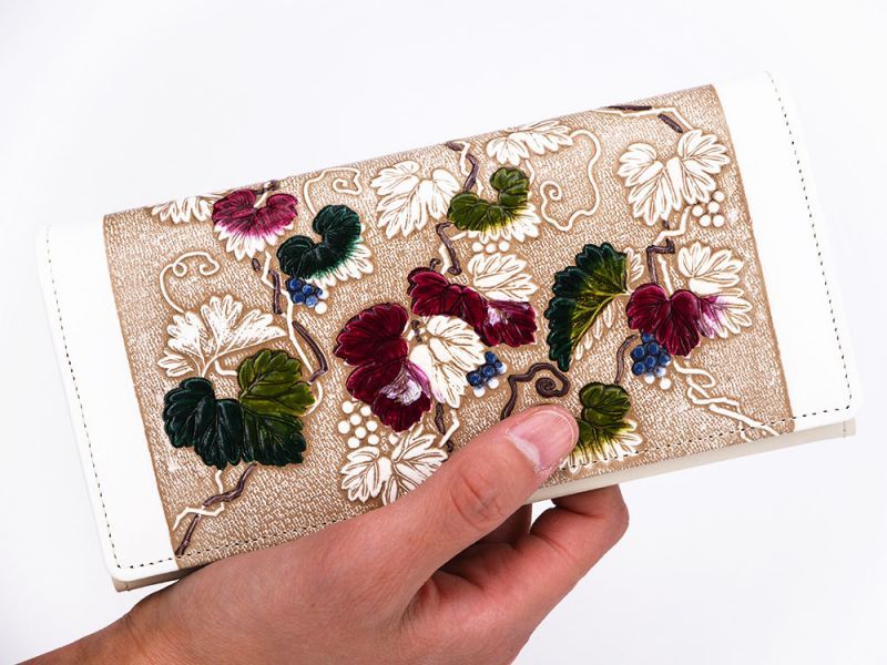 Wild Grapes Long Wallet