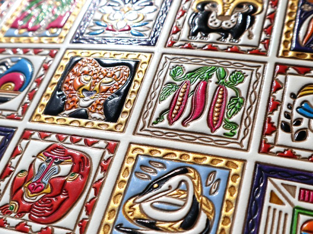 Africa GAMASATSU Square Billfold with Clasp