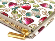 Strawberries L-shaped Long Wallet
