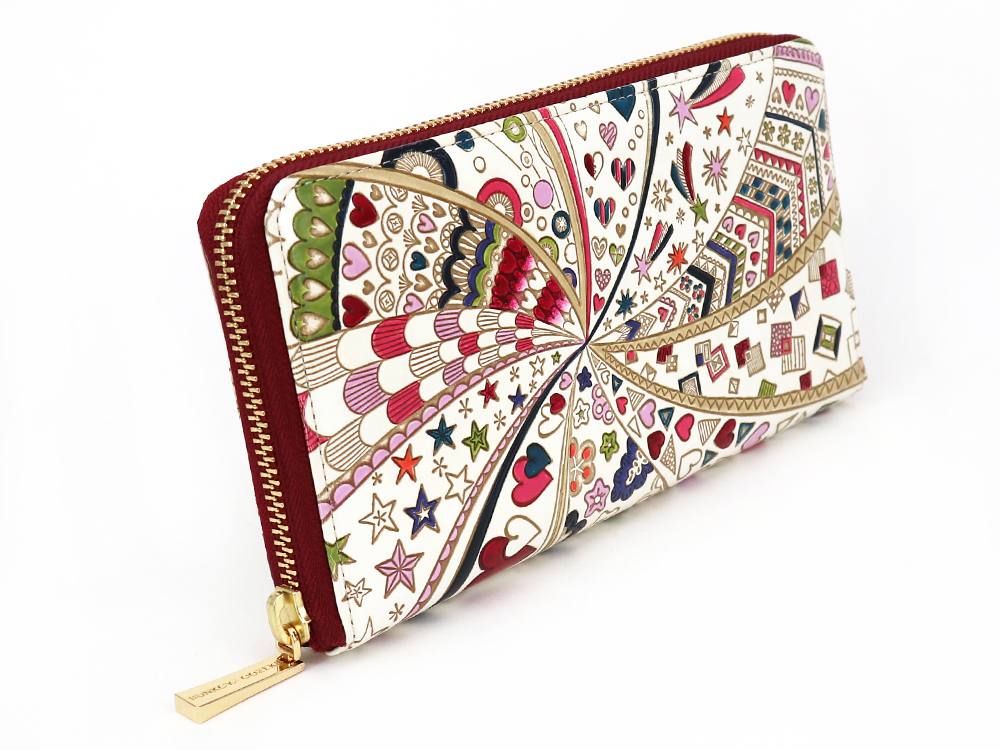 Glossy Hearts Zippered Long Wallet