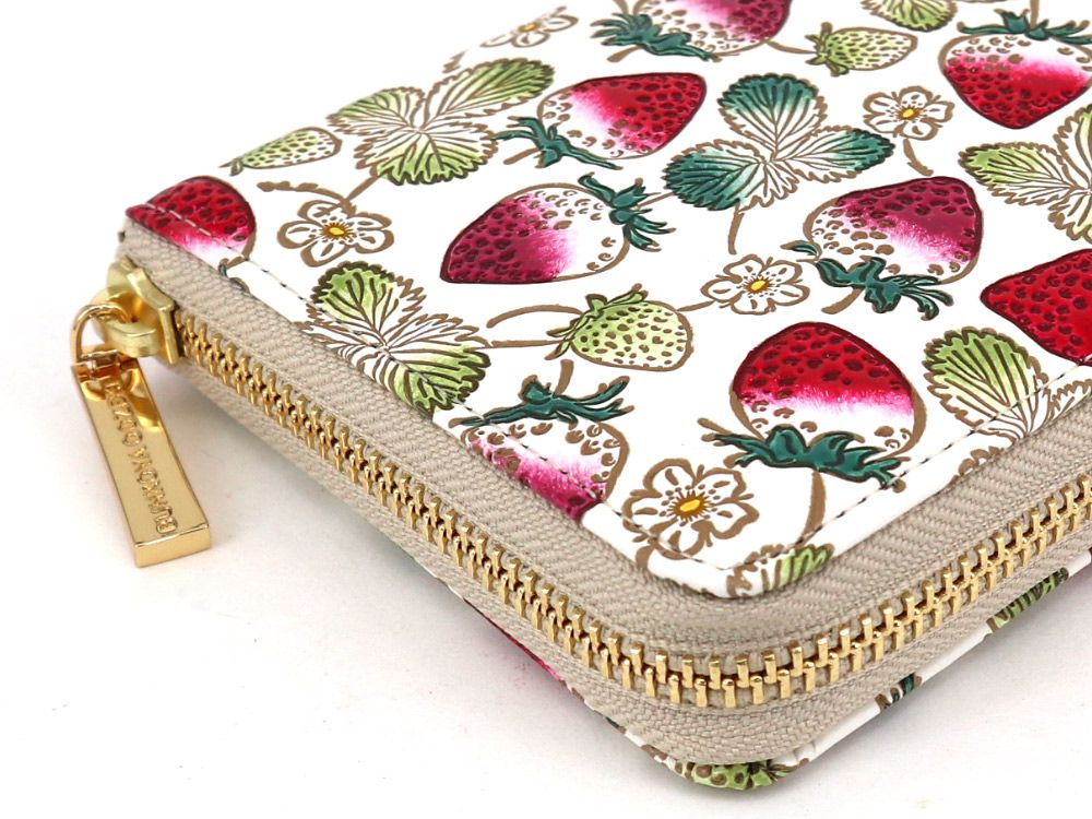 Strawberries Zippered Long Wallet