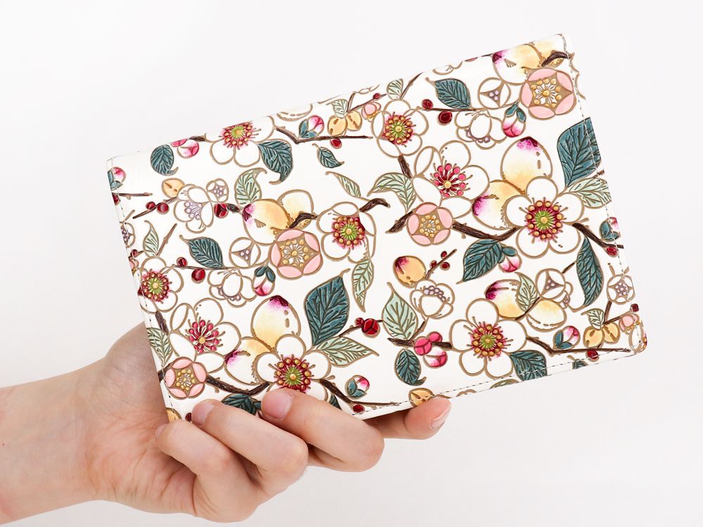 MEIHUA - Plum Blossom Passport Case