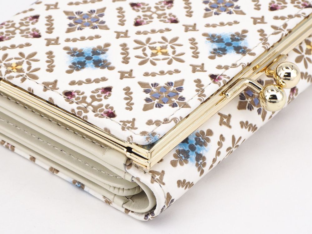 Lace Small GAMAGUCHI Trifold Wallet