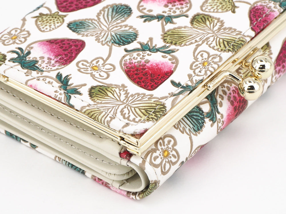 Strawberries Small GAMAGUCHI Trifold Wallet