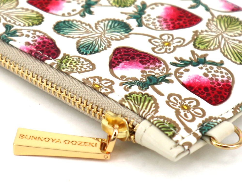 Strawberries Thin Card Case