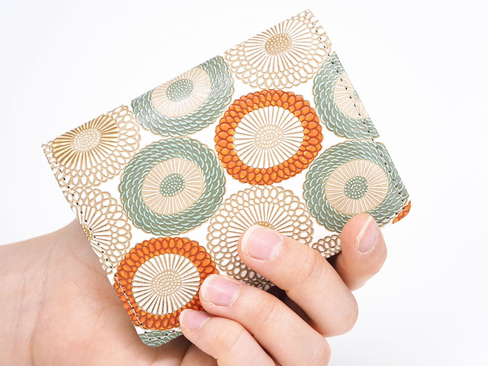 Umbrella Chrysanthemums (Spring Grass) Square Coin Purse