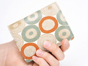 Umbrella Chrysanthemums (Spring Grass) Square Coin Purse