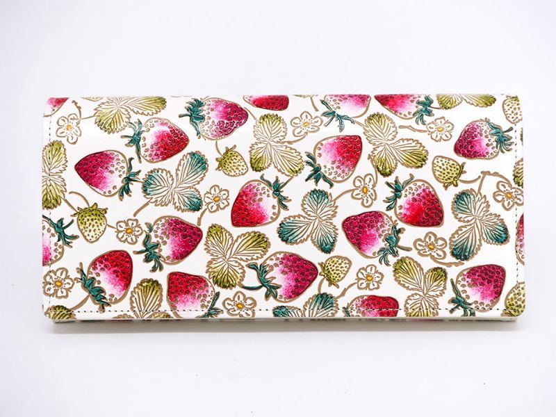 Strawberries Long Wallet