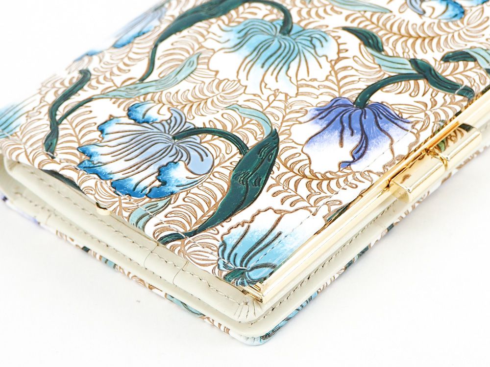 North Garden (Turquoise) GAMASATSU Square Billfold with Clasp