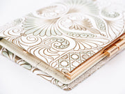 Rocaille (Khaki) GAMASATSU Square Billfold with Clasp