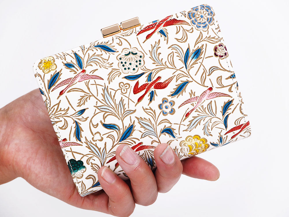Geese (Red) GAMASATSU Square Billfold with Clasp