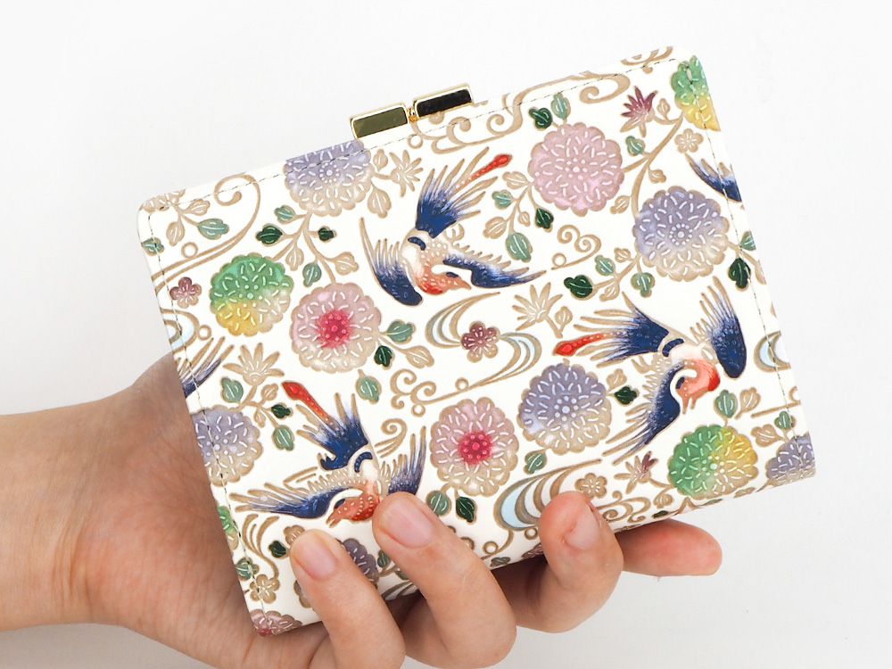 KACHO - Birds and Flowers GAMASATSU Square Billfold with Clasp