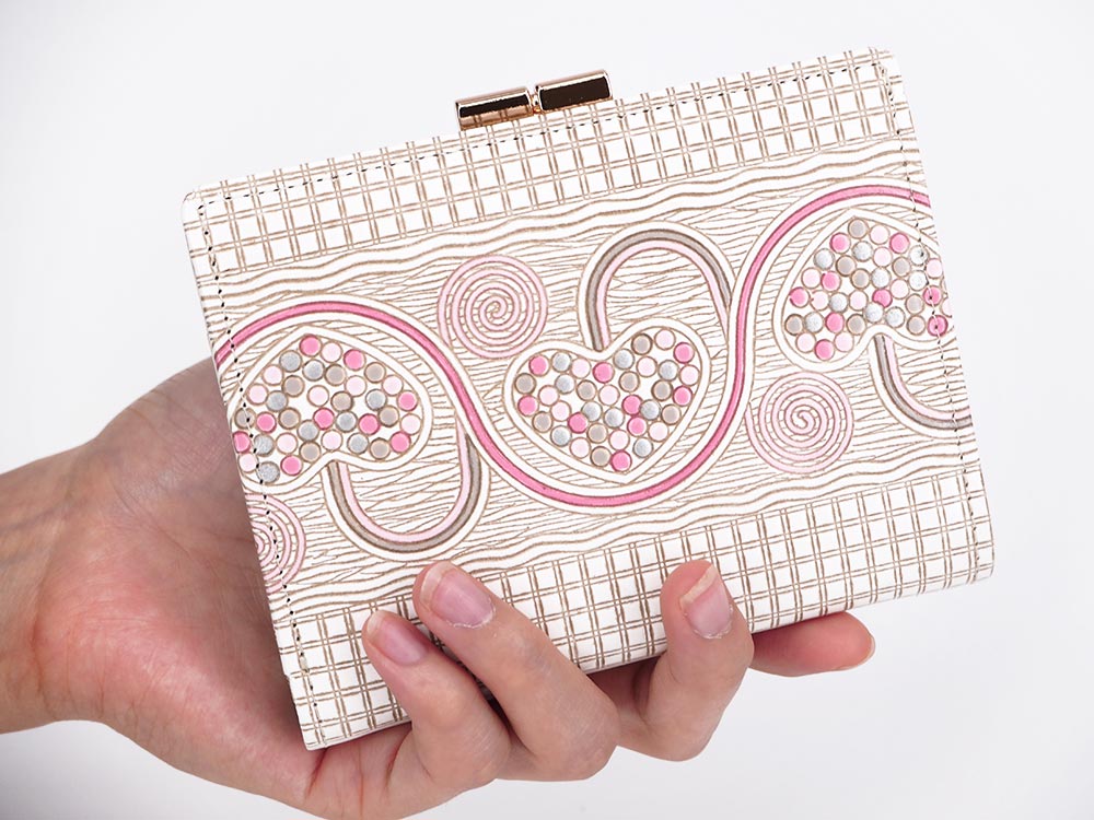 Silver Hearts (Mocha Pink) GAMASATSU Square Billfold with Clasp