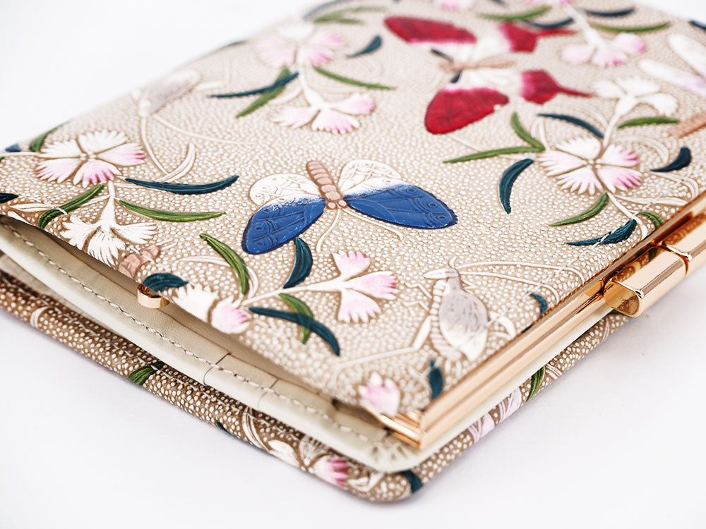 Dianthus Flowers GAMASATSU Square Billfold with Clasp