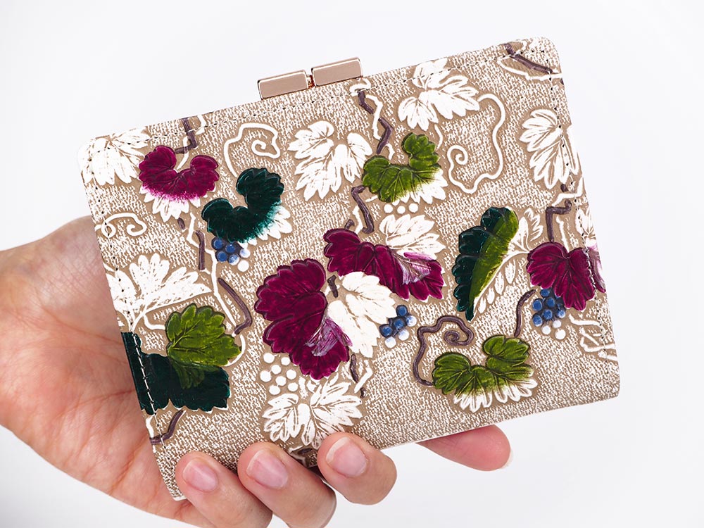 Wild Grapes GAMASATSU Square Billfold with Clasp