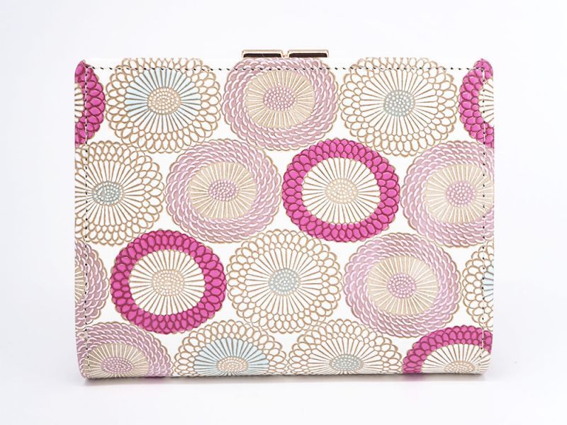 Umbrella Chrysanthemums (Peach Blossom) GAMASATSU Square Billfold with Clasp