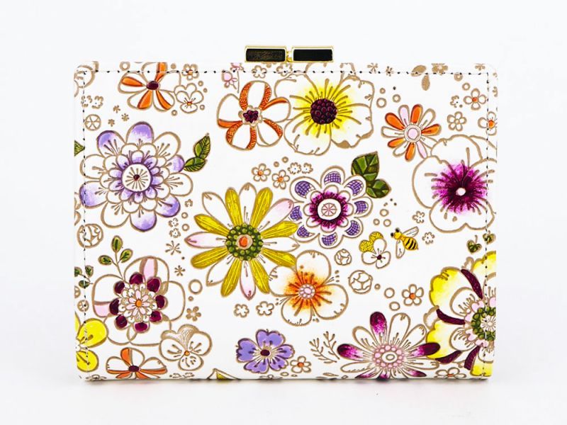 Honeybee GAMASATSU Square Billfold with Clasp