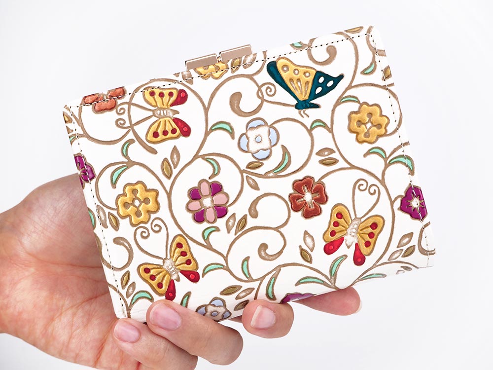 KINKARAOOBANA - Golden Flowers and Butterflies GAMASATSU Square Billfold with Clasp