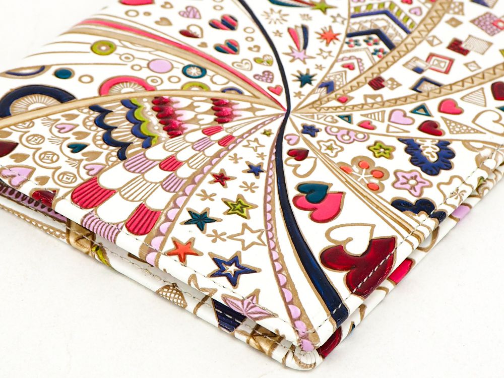 Glossy Hearts Passport Case