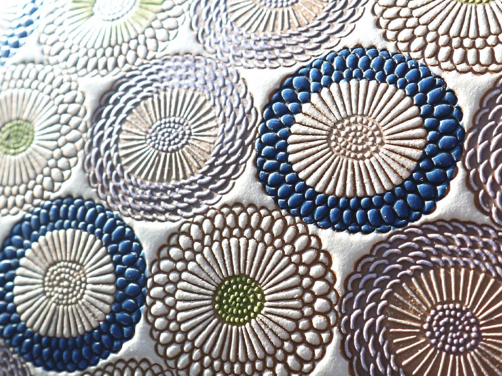 Umbrella Chrysanthemums (Shimmering Blue) Pen Case