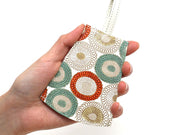 Umbrella Chrysanthemums (Spring Grass) Bell Key Case