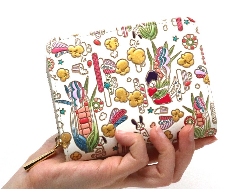 Popcorn Girl (Vitamin colors) Zippered Bi-fold Wallet