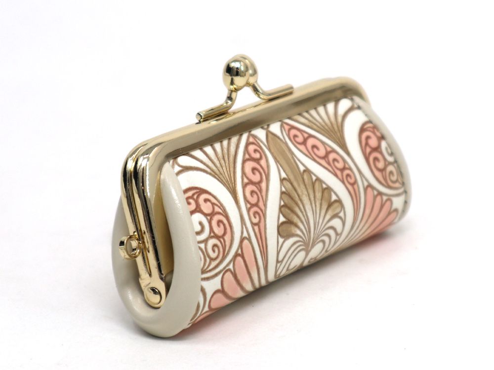 Rocaille (Pink) Seal (Accessory) Case