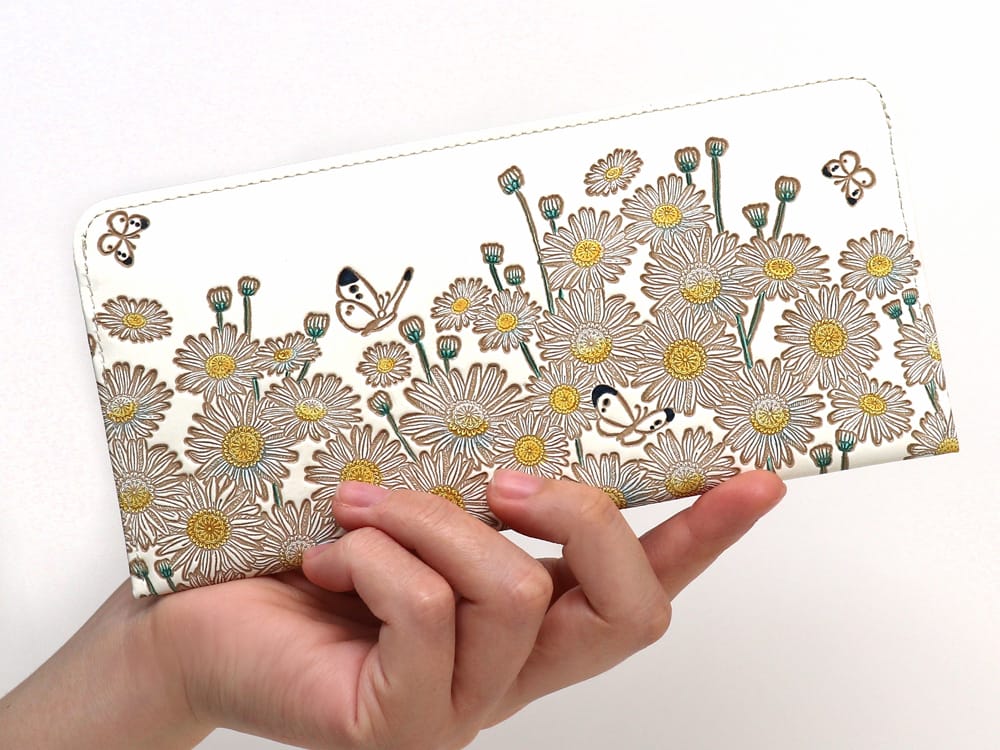 Marguerites Minimalist Wallet