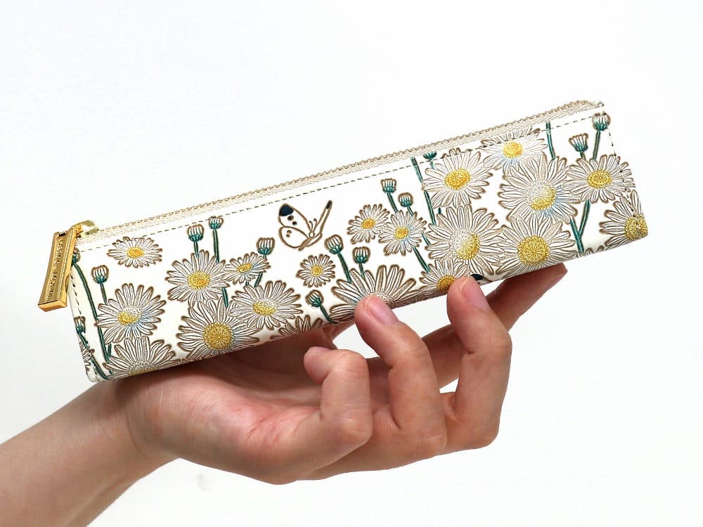 Marguerites Pen Case