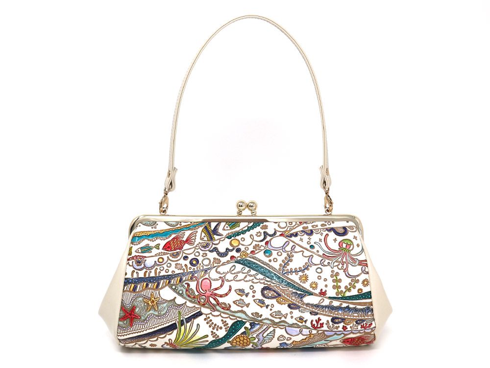 Ocean Clasp Clutch Purse