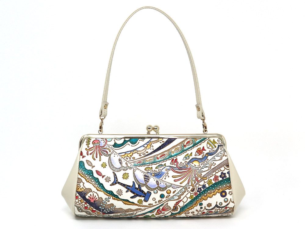 Ocean Clasp Clutch Purse