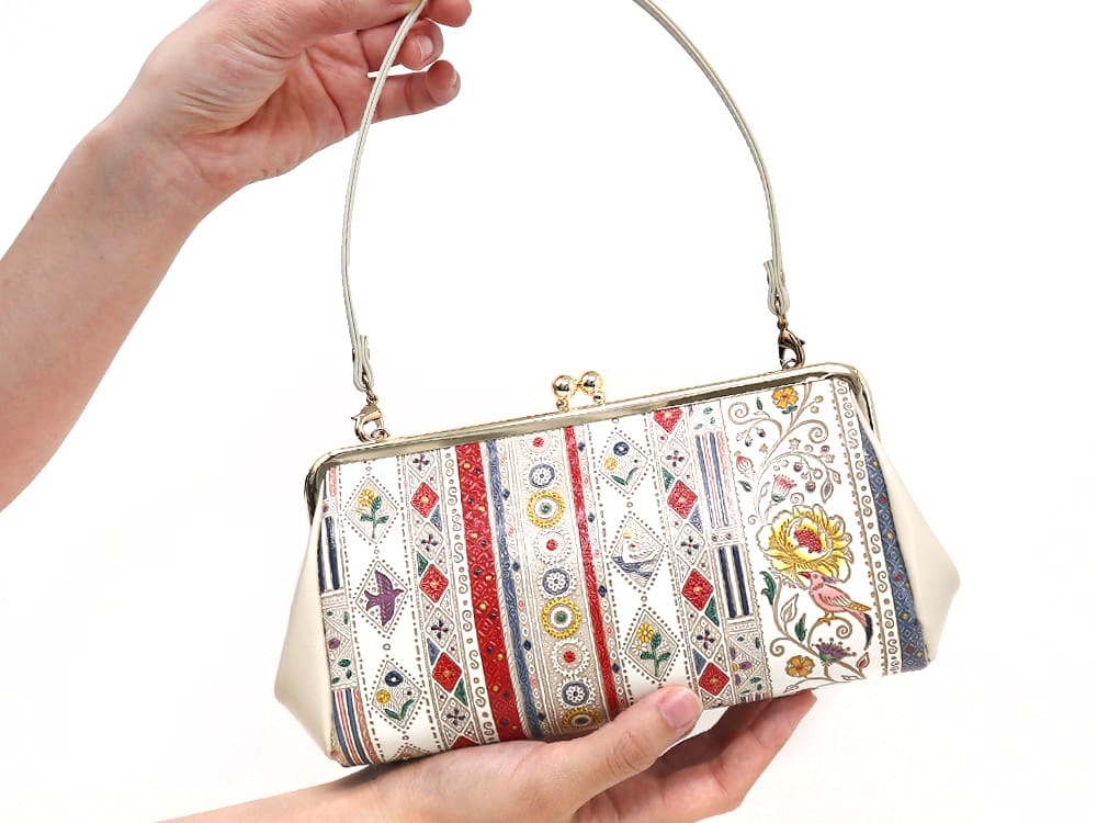 Calico GAMAGUCHI Clasp Clutch Purse