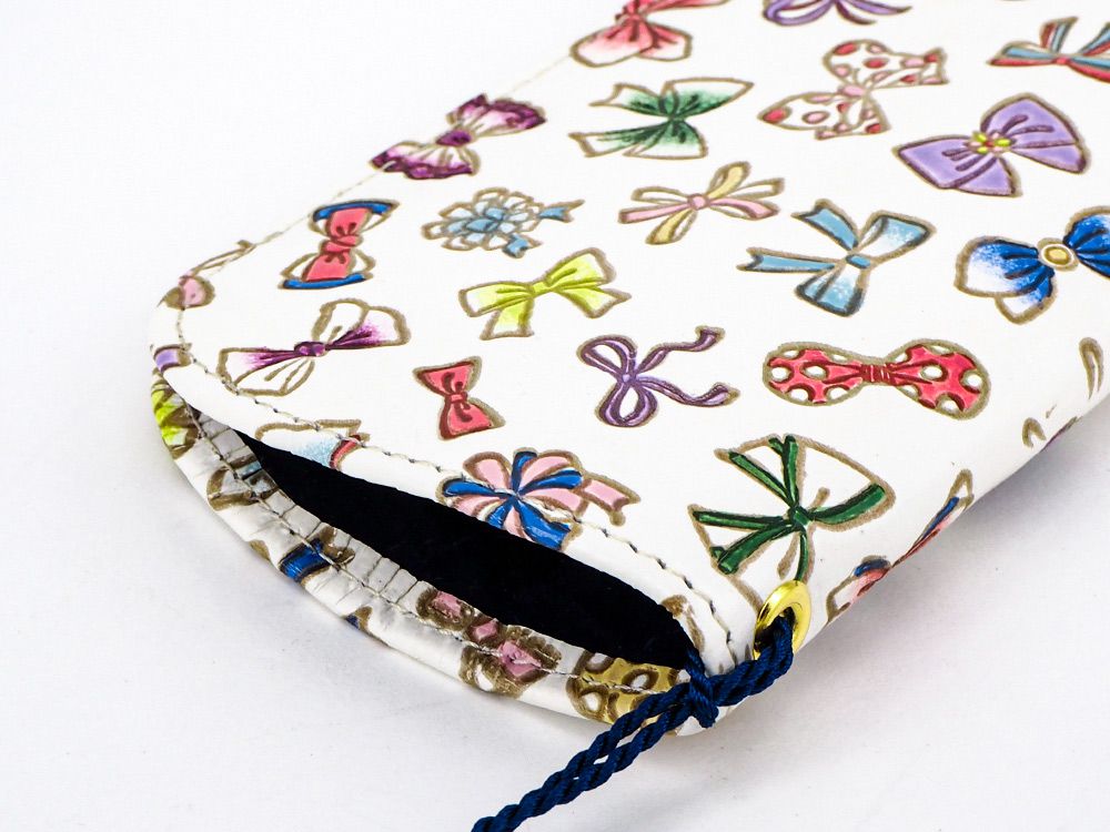 Tiny Ribbons Eyeglasses Case