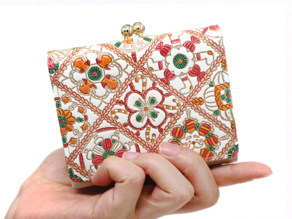 Candy Crochet Small GAMAGUCHI Trifold Wallet