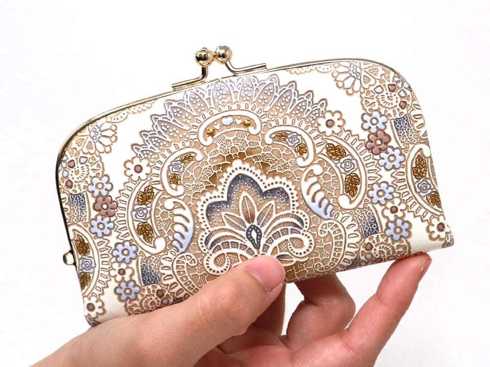 Antique Lace (Blue) GAMAGUCHI Small Clasp Purse