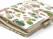 Cactus GAMASATSU Square Billfold with Clasp