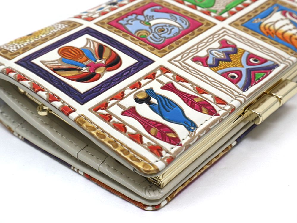 Africa GAMASATSU Square Billfold with Clasp