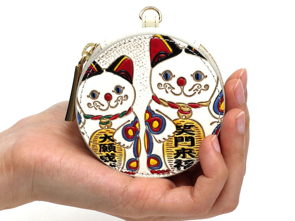 MANEKINEKO - Lucky Cat Macaron Pouch