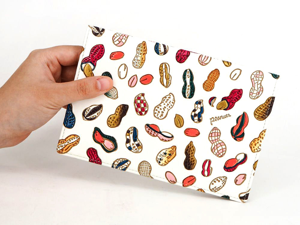 Peanuts Passport Case