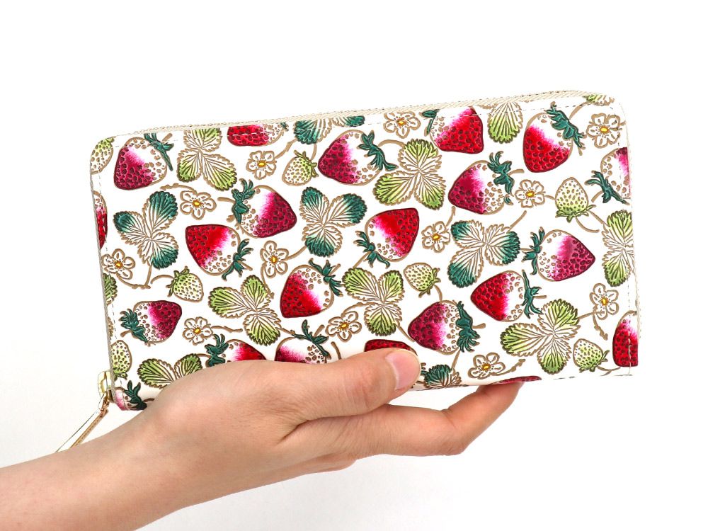 Strawberries Zippered Long Wallet