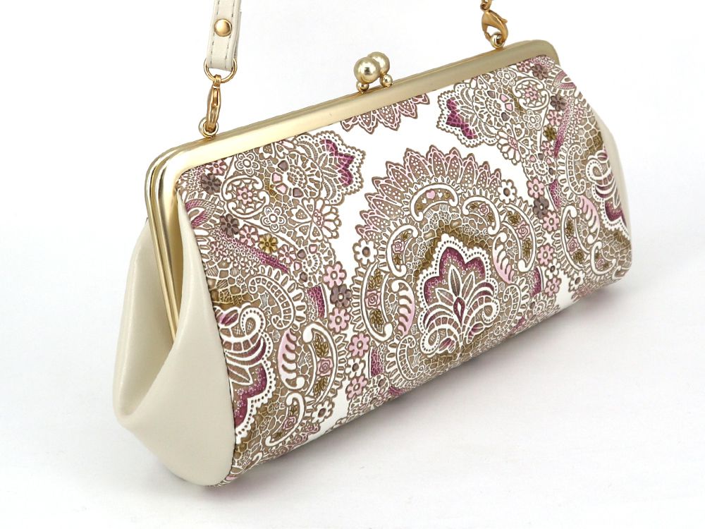 Antique Lace (Pink) GAMAGUCHI Clasp Clutch Purse