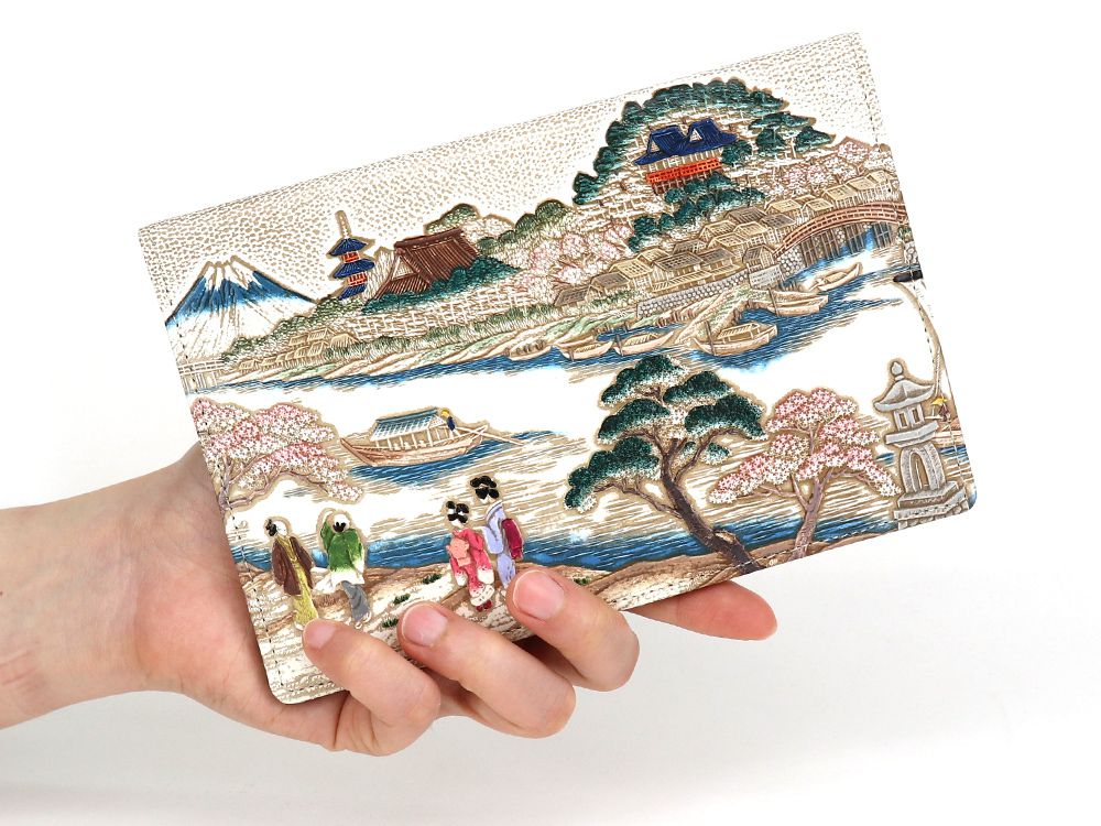 UKIYO-E MATSUCHIYAMA Passport Case