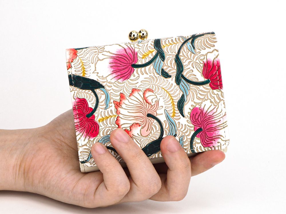 North Garden (Coral) Small GAMAGUCHI Trifold Wallet